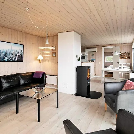 6 Person Holiday In V * Esbjerg